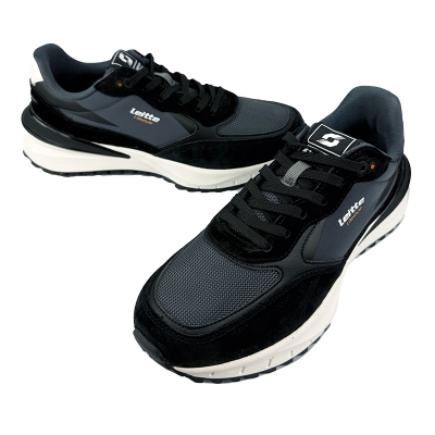 Кросівки чоловічі Run шкіряні чорні 1007-2